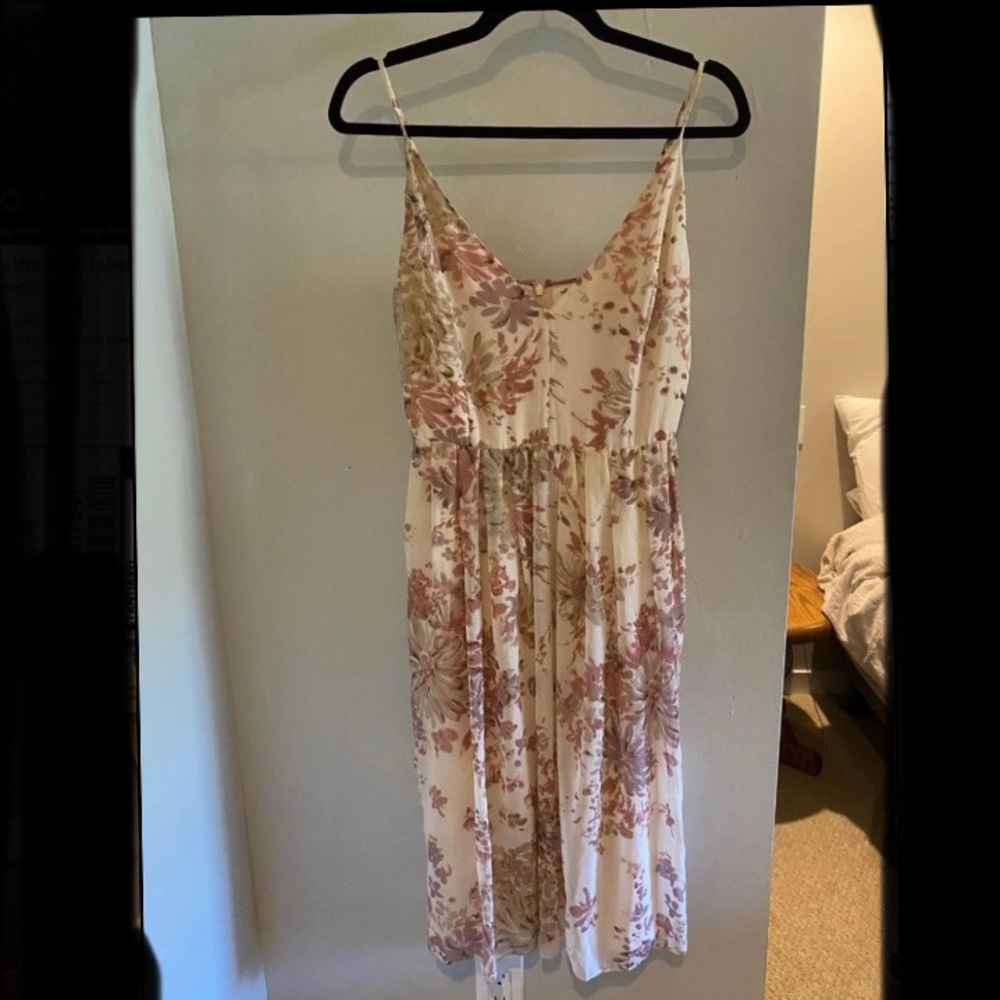 Aritzia MIDI Dress